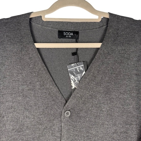 Soda Men’s Cardigan Size Large Button closure V-neck Gray Lightweight - Picture 5 of 9